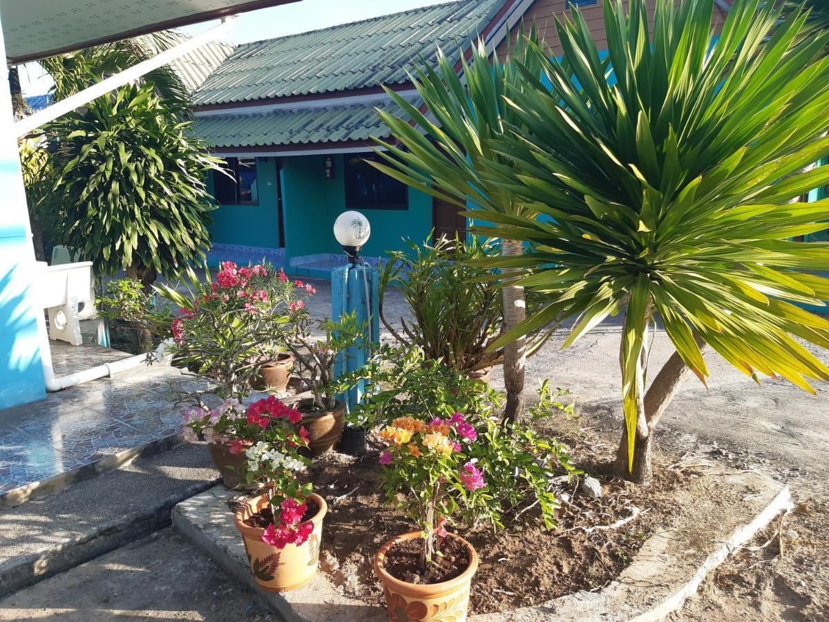 Wangwaree Resort Nai Yang Bagian luar foto