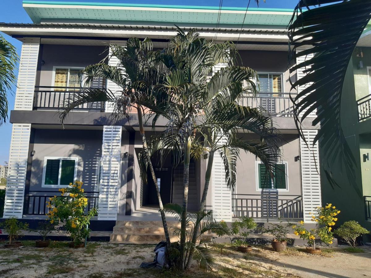 Wangwaree Resort Nai Yang Bagian luar foto